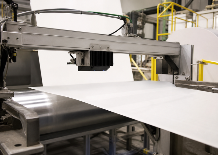 3D LiDAR profiling coated paper on a finishing line in a realistic LiDAR application scene