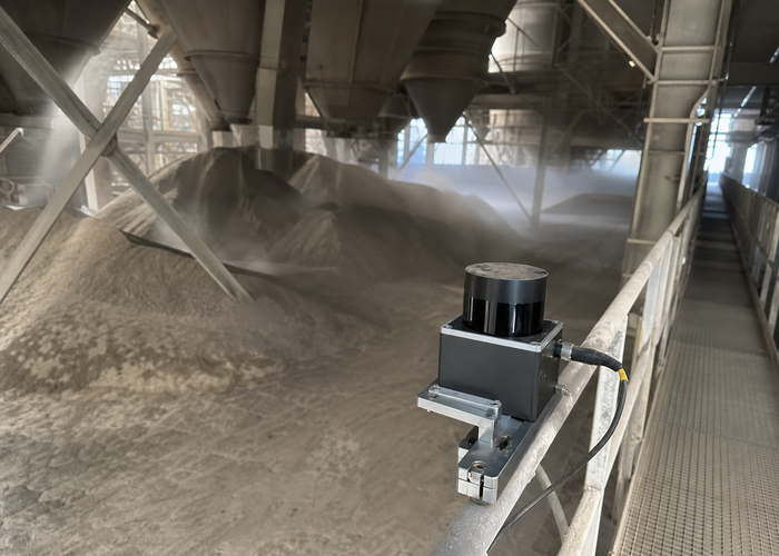 fixed LiDAR monitoring cement raw meal in an enclosed storage hall validation scene 2