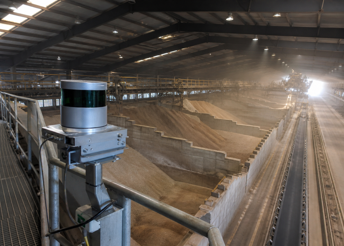 fixed LiDAR monitoring sand in a covered storage hall validation scene 2