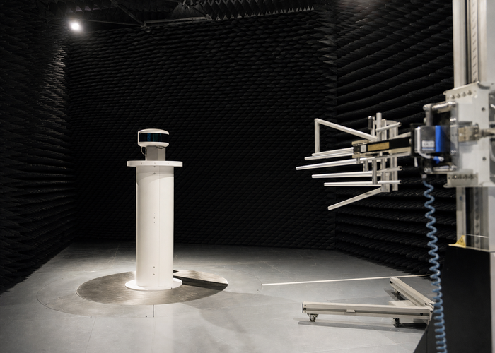LiDAR sensor electromagnetic compatibility qualification in a laboratory validation scene 3