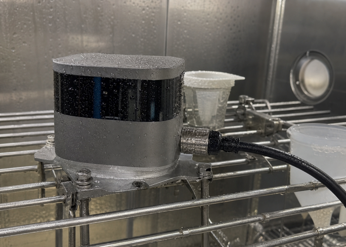 LiDAR sensor salt-mist corrosion qualification in a test laboratory validation scene 2