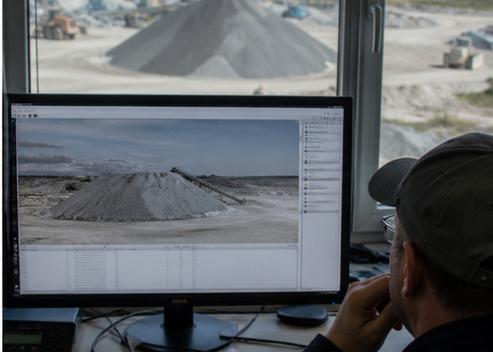 LiDAR stockpile settlement survey acceptance validation