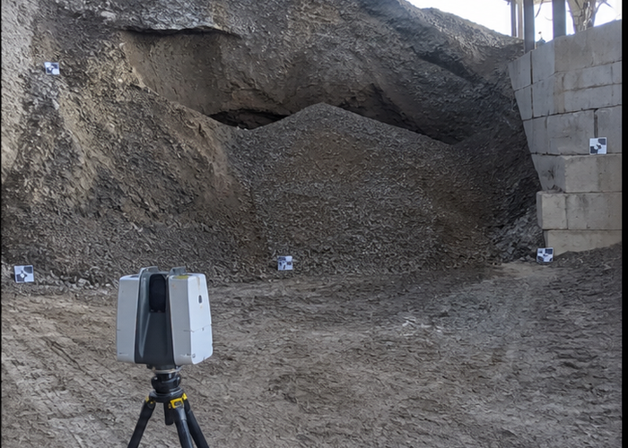 LiDAR volume survey of voids and overhangs acceptance validation