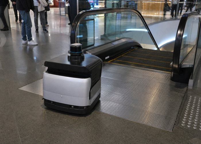 service robot LiDAR near escalators and moving walkways in a realistic LiDAR application scene