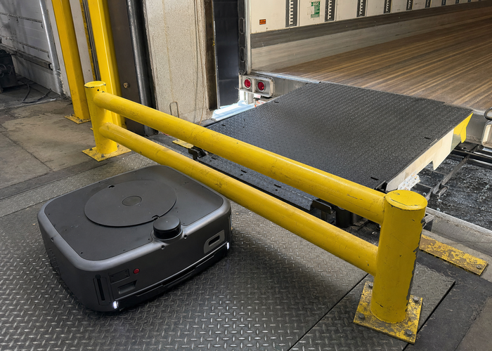 mobile robot LiDAR operating near a loading-dock leveler validation scene 2