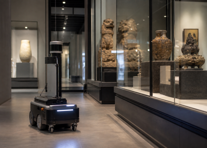 service robot using LiDAR in a museum gallery validation scene 2