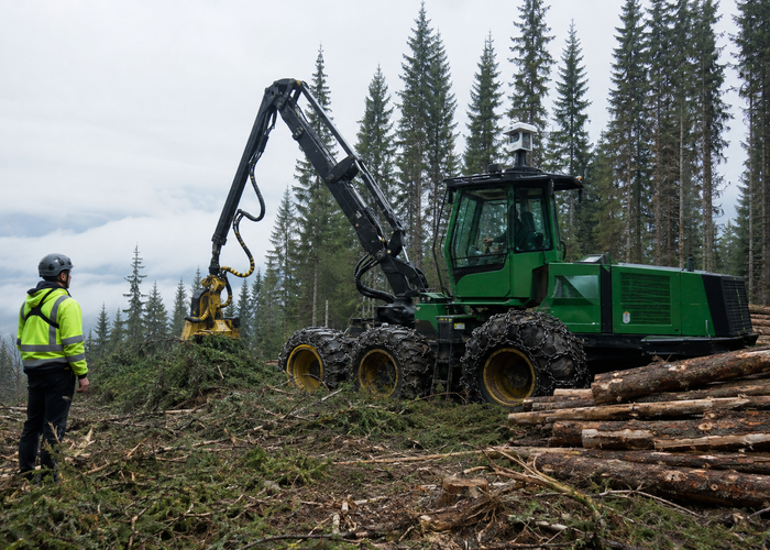 forestry harvester with a physical 3D LiDAR sensor working among tree stems and slash validation scene 3